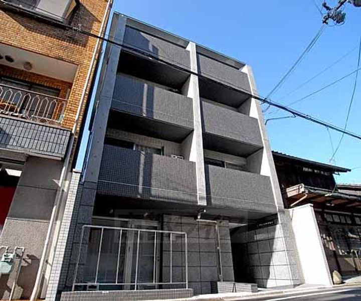 京都府京都市上京区一真町の賃貸マンションの外観