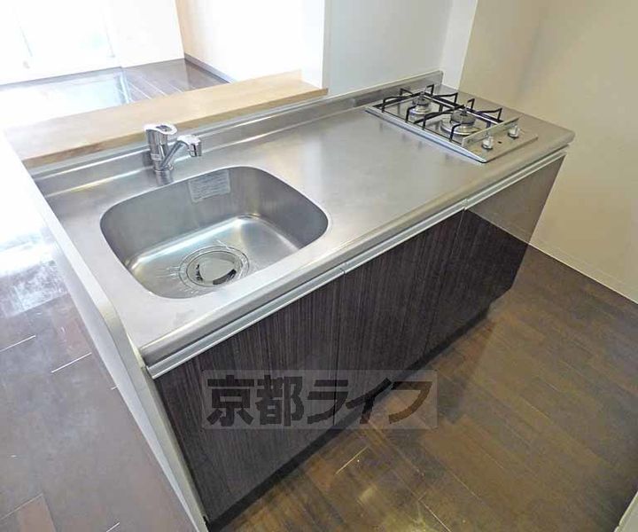 京都府京都市上京区一真町の賃貸マンションのキッチン