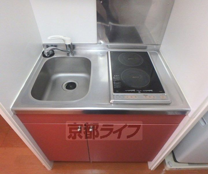 京都府京都市北区西賀茂鹿ノ下町の賃貸アパートのキッチン