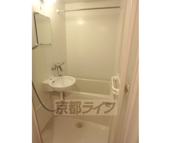 京都府京都市北区西賀茂鹿ノ下町の賃貸アパートの風呂