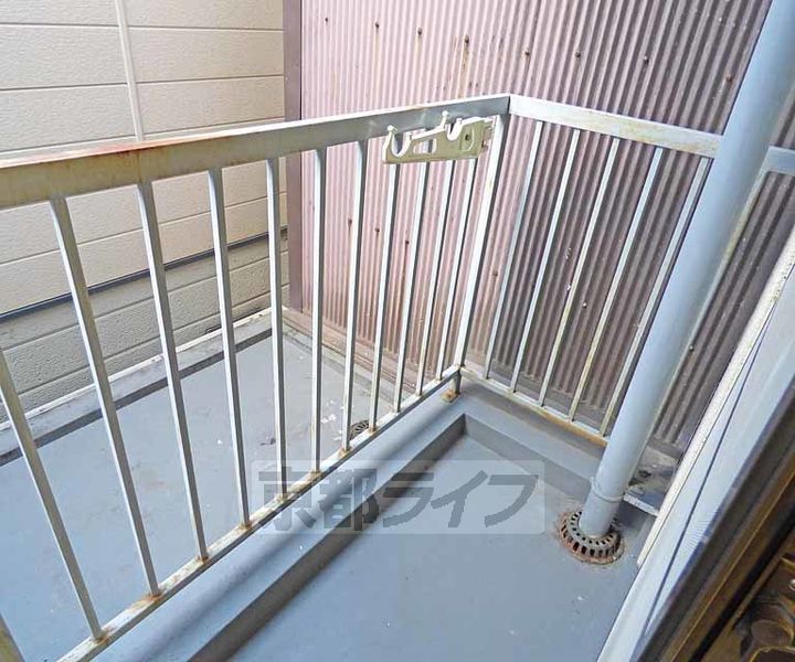 アパルトマン御所西102の内装