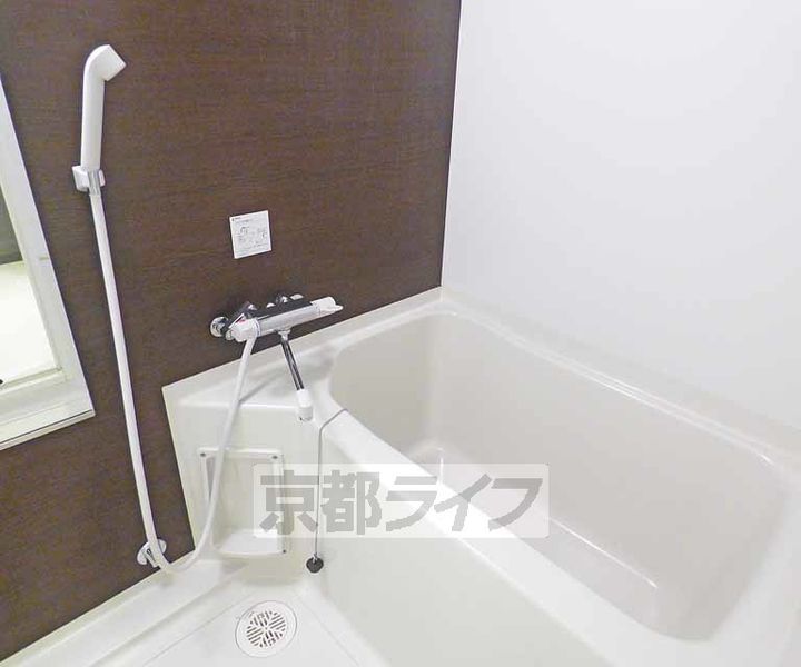 京都府京都市上京区寺町通今出川上ル表町の賃貸マンションの風呂