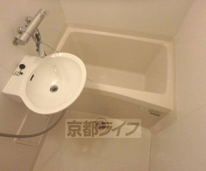 レオパレスサンシャイン98の風呂