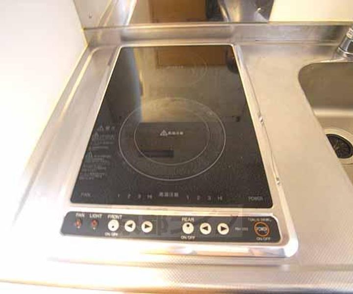 レオパレスアルモニのキッチン