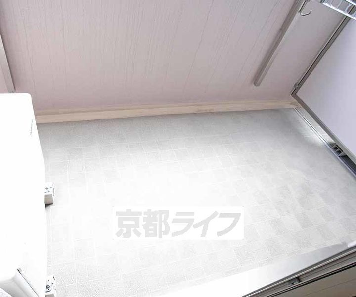 フェルミ堀川の内装
