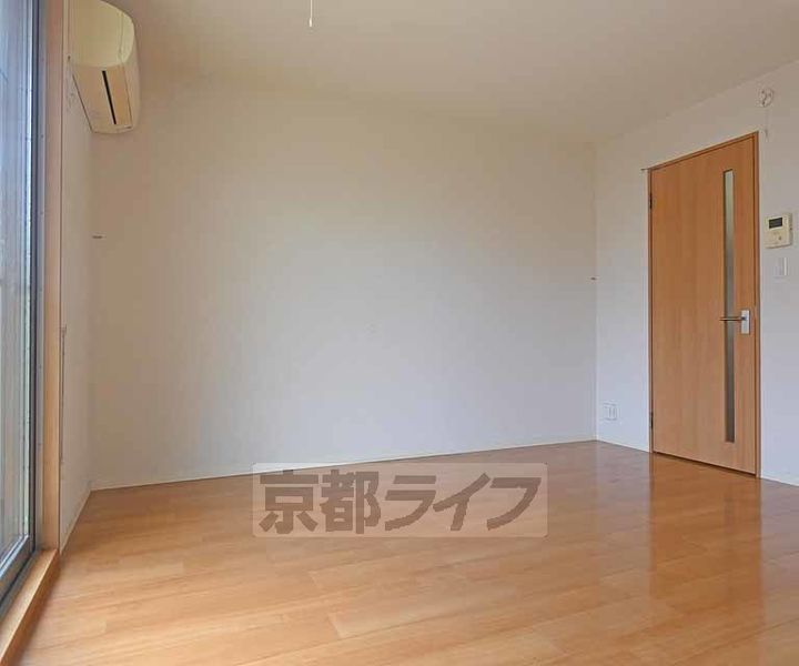 スプリング大将軍206の居間