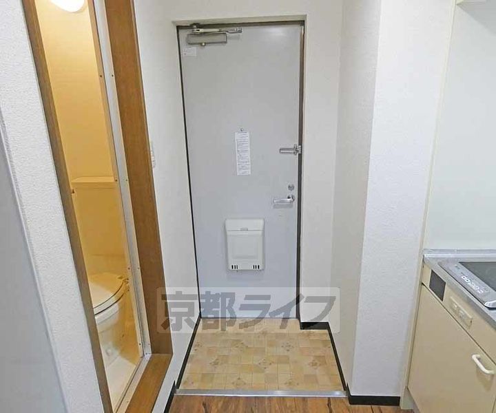 Casa Coraggio203の玄関