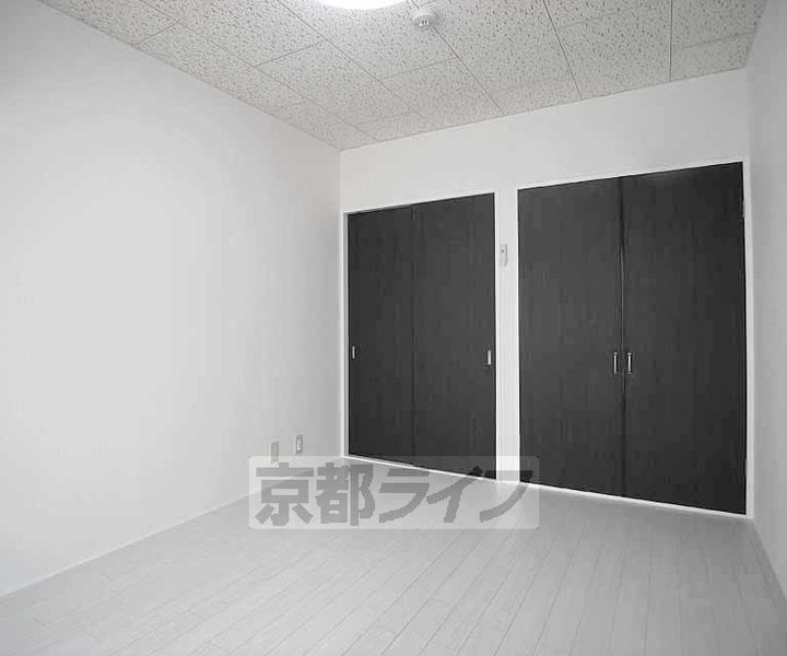 やまいくマンション202の居間