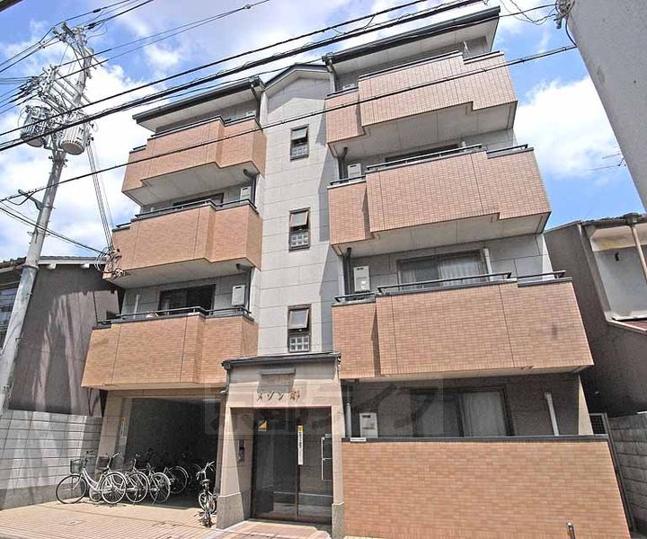京都府京都市上京区杉本町の賃貸マンションの外観