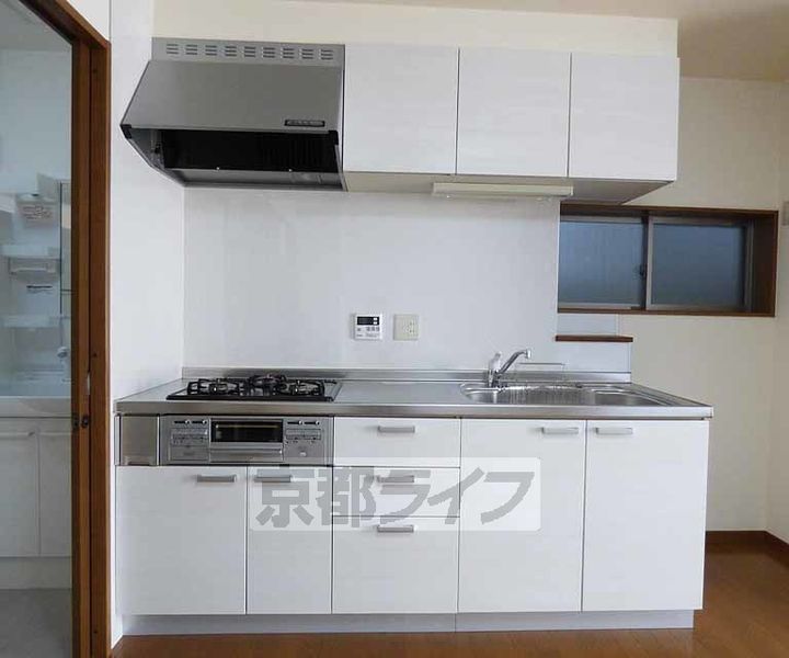 京都府京都市上京区高徳寺町の賃貸マンションのキッチン