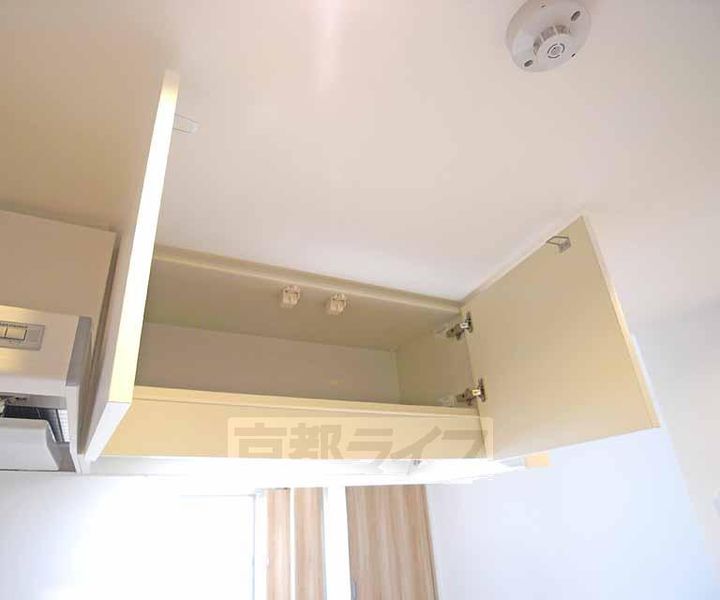 京都府京都市上京区大宮通下長者町下る清元町の賃貸マンションの内装