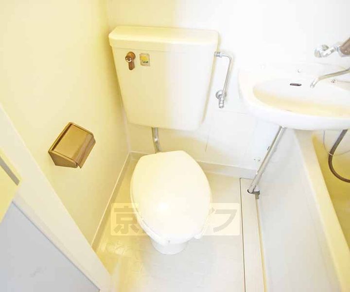 京都府京都市北区衣笠荒見町の賃貸マンションの内装