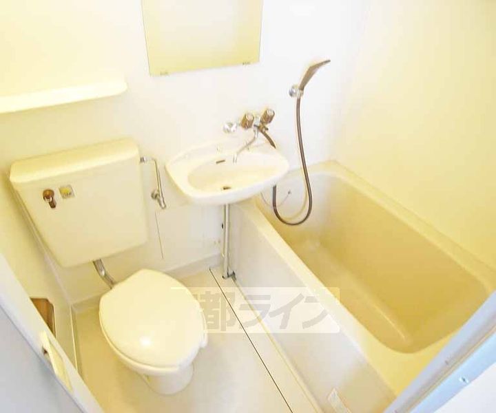 京都府京都市北区衣笠荒見町の賃貸マンションの内装