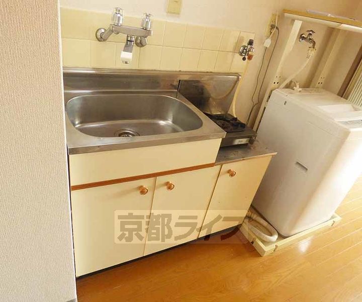 エントランスライフ金閣G401のキッチン