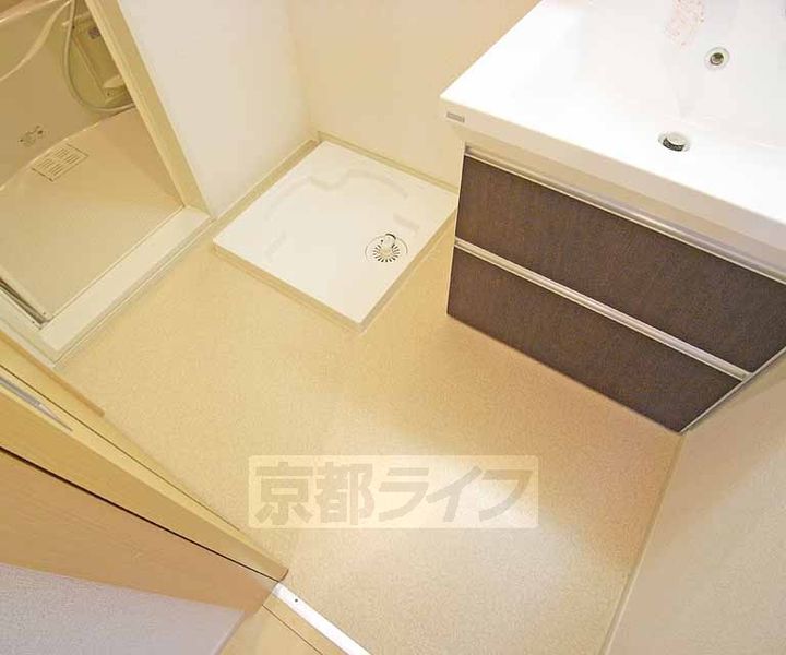 グラン佐竹202の内装