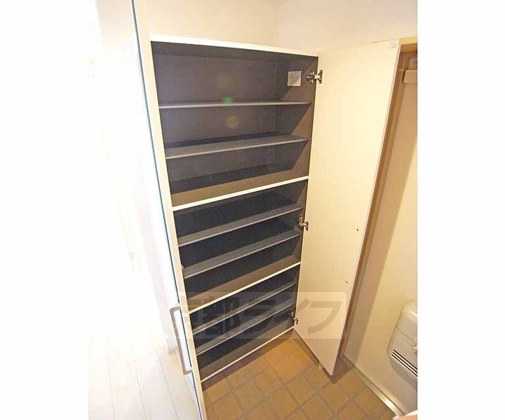 グラン佐竹202の内装