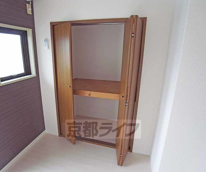 京都府京都市左京区一乗寺地蔵本町の賃貸マンションの内装