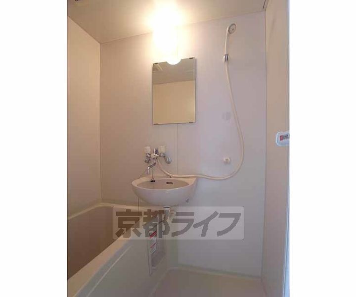 京都府京都市左京区一乗寺地蔵本町の賃貸マンションの風呂