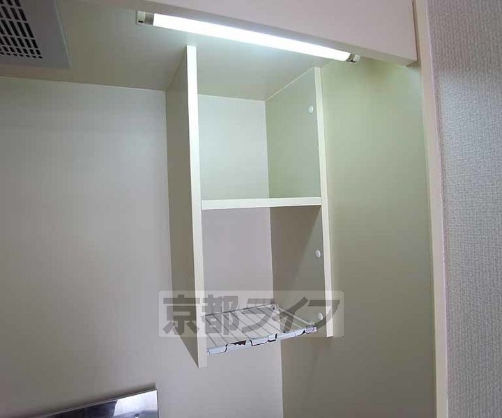 京都府京都市左京区一乗寺地蔵本町の賃貸マンションの内装