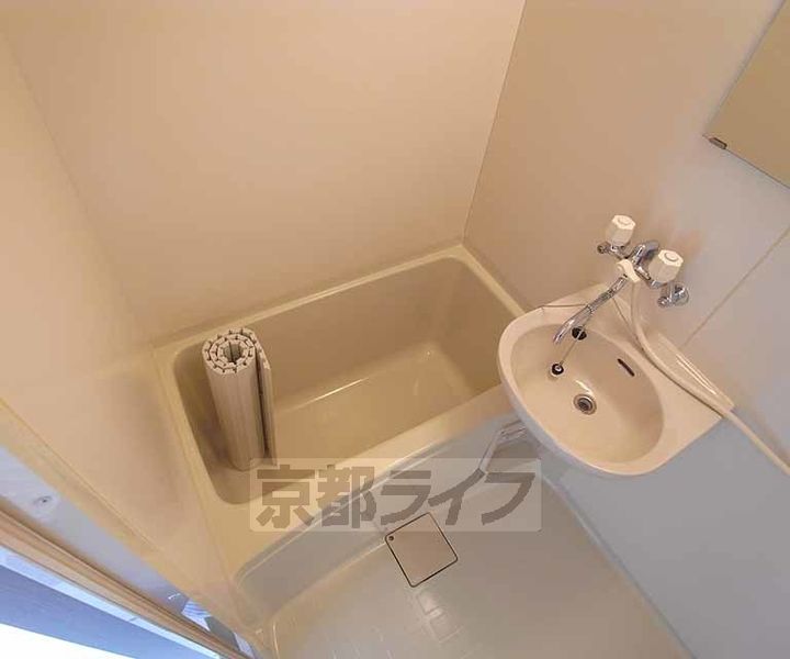 京都府京都市左京区一乗寺地蔵本町の賃貸マンションの風呂