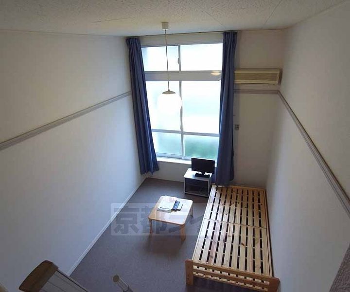 リベルテ木幡駅前の居間