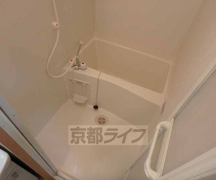 ルーエ辻久105の風呂