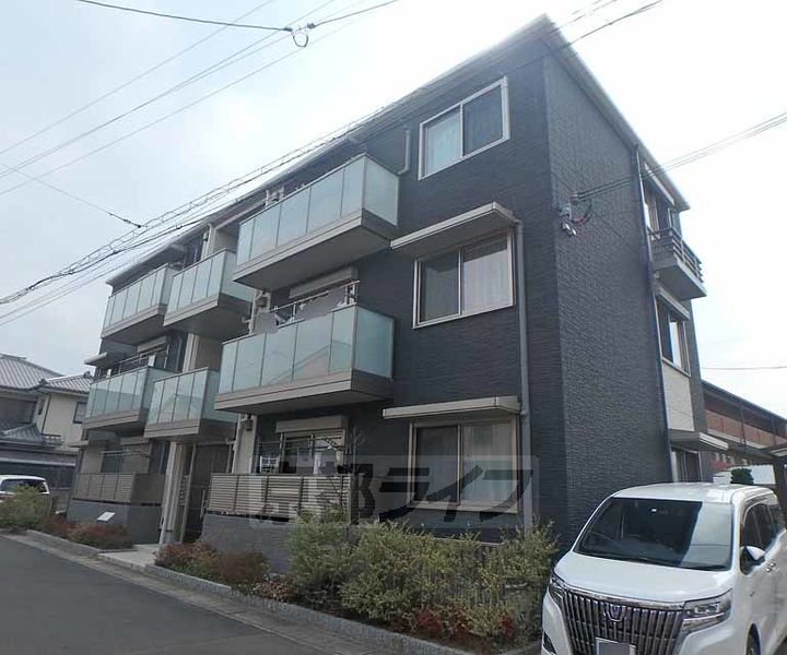 シャーメゾンYYU−Ⅲの外観