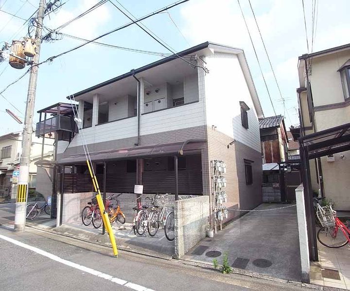 京都府京都市左京区下鴨前萩町の賃貸アパートの外観