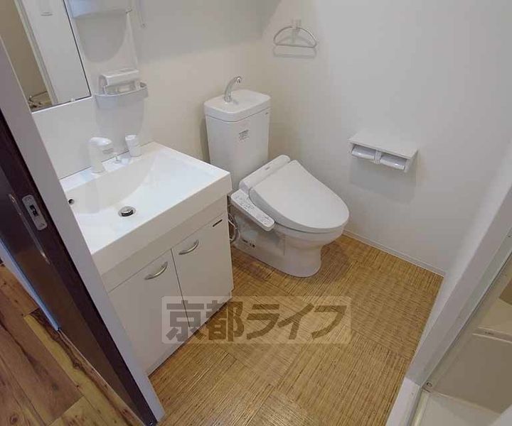 京都府京都市左京区浄土寺馬場町の賃貸マンションの内装