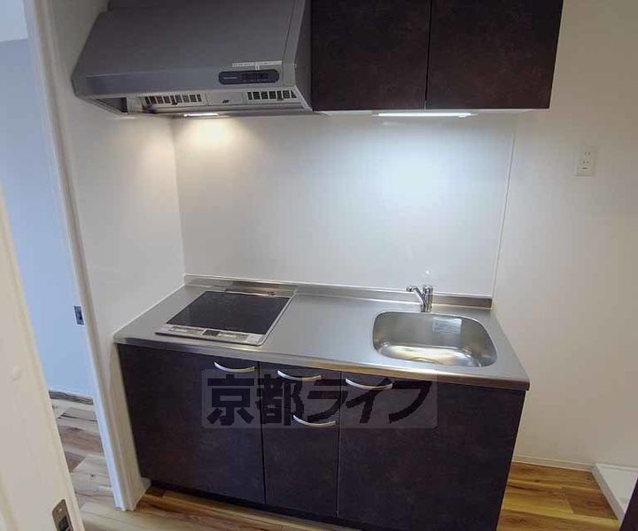 京都府京都市左京区浄土寺馬場町の賃貸マンションのキッチン