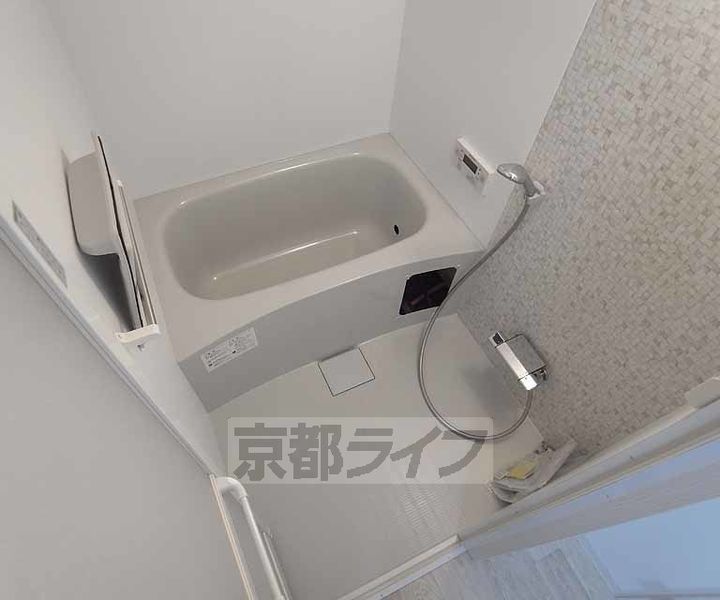 アベニール出町柳201の風呂