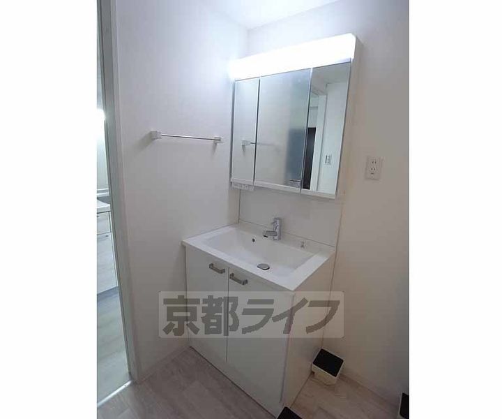 アベニール出町柳201の内装