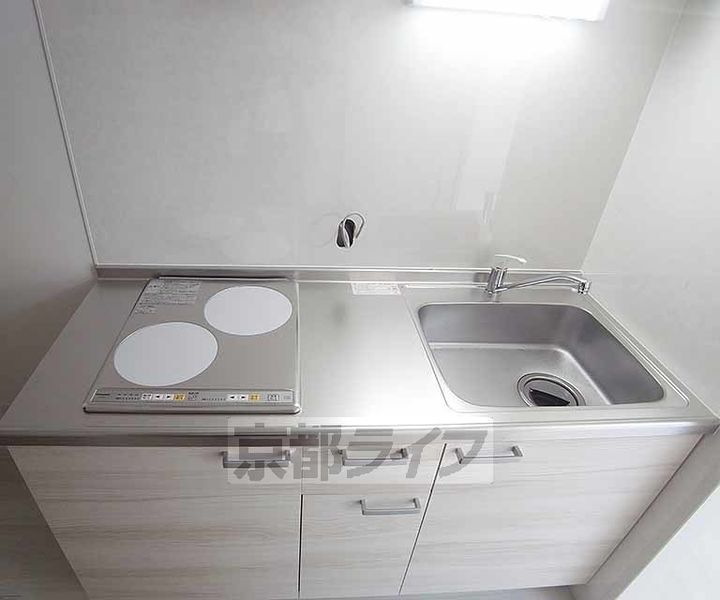 アベニール出町柳201のキッチン