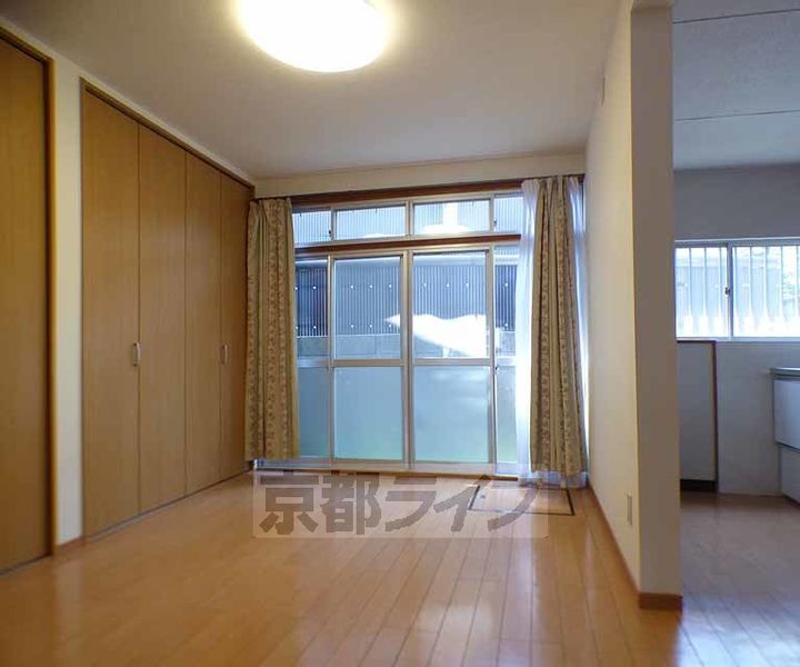 京都府京都市左京区松ケ崎小竹薮町(一戸建)の賃貸物件の居間