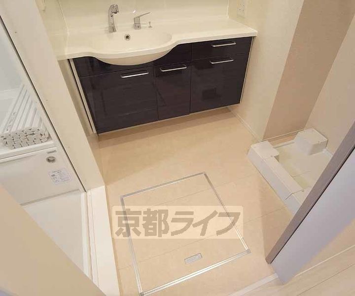 T’s スクエア下鴨の内装