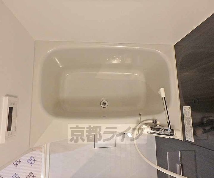 京都府京都市左京区下鴨松ノ木町の賃貸アパートの風呂