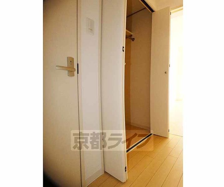 修学院TERRACE102の内装