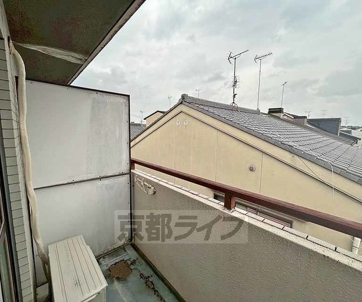 京都府京都市西京区桂木ノ下町の賃貸マンションの内装