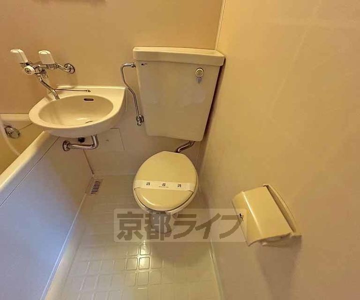 京都府京都市西京区桂木ノ下町の賃貸マンションの内装