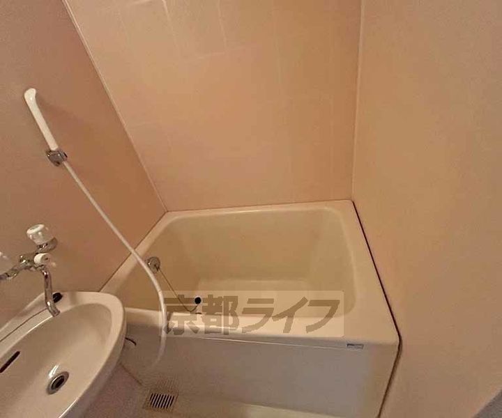 京都府京都市西京区桂木ノ下町の賃貸マンションの風呂