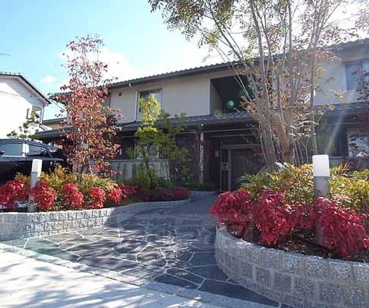 京都府京都市西京区桂久方町の賃貸アパートの外観