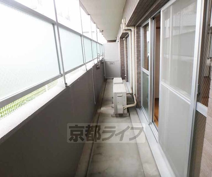 京都府京都市西京区川島調子町の賃貸マンションの内装