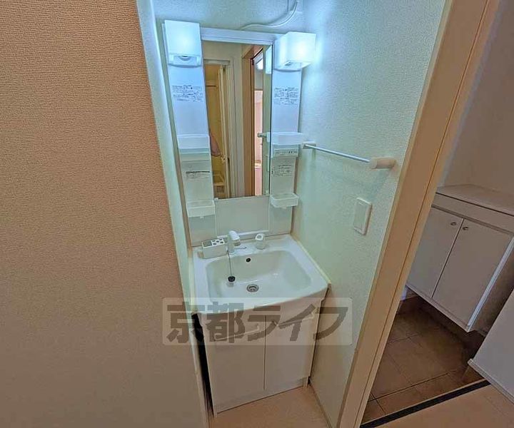 リバーストンの内装