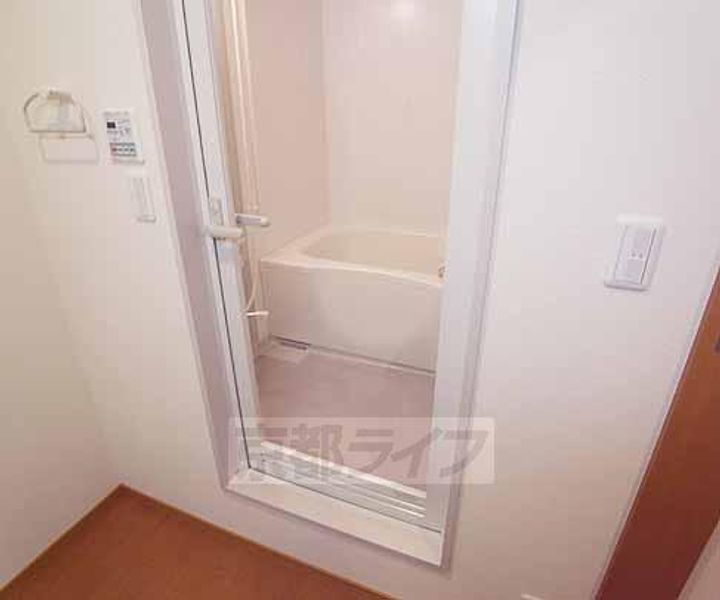 ドミール神足106の風呂