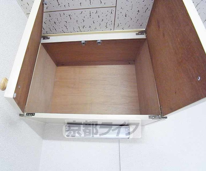 京都府京都市中京区西ノ京樋ノ口町の賃貸マンションのキッチン
