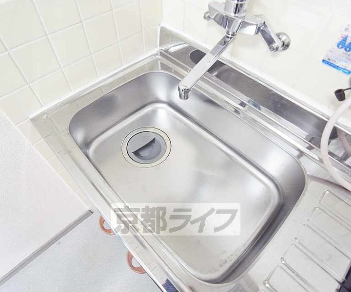 京都府京都市中京区西ノ京樋ノ口町の賃貸マンションのキッチン