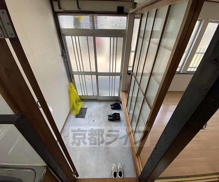 京都府京都市中京区壬生中川町(一戸建)の賃貸物件1の玄関