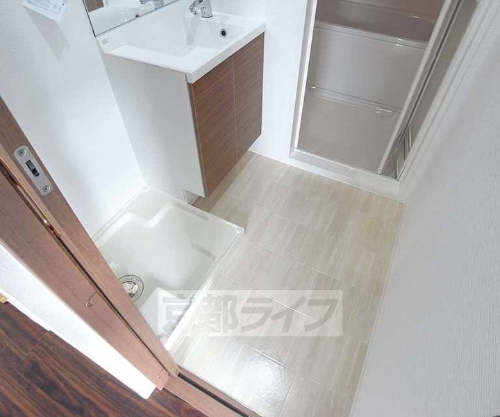 WHITE RADISH101の内装