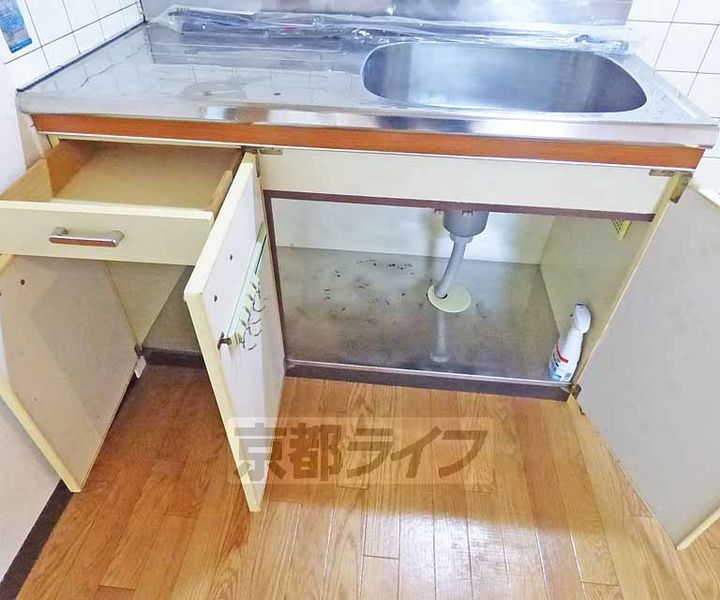 京都府京都市中京区壬生西大竹町の賃貸マンションのキッチン