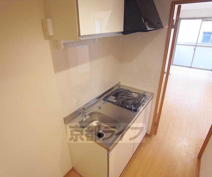 京都府京都市中京区壬生高樋町の賃貸マンションのキッチン